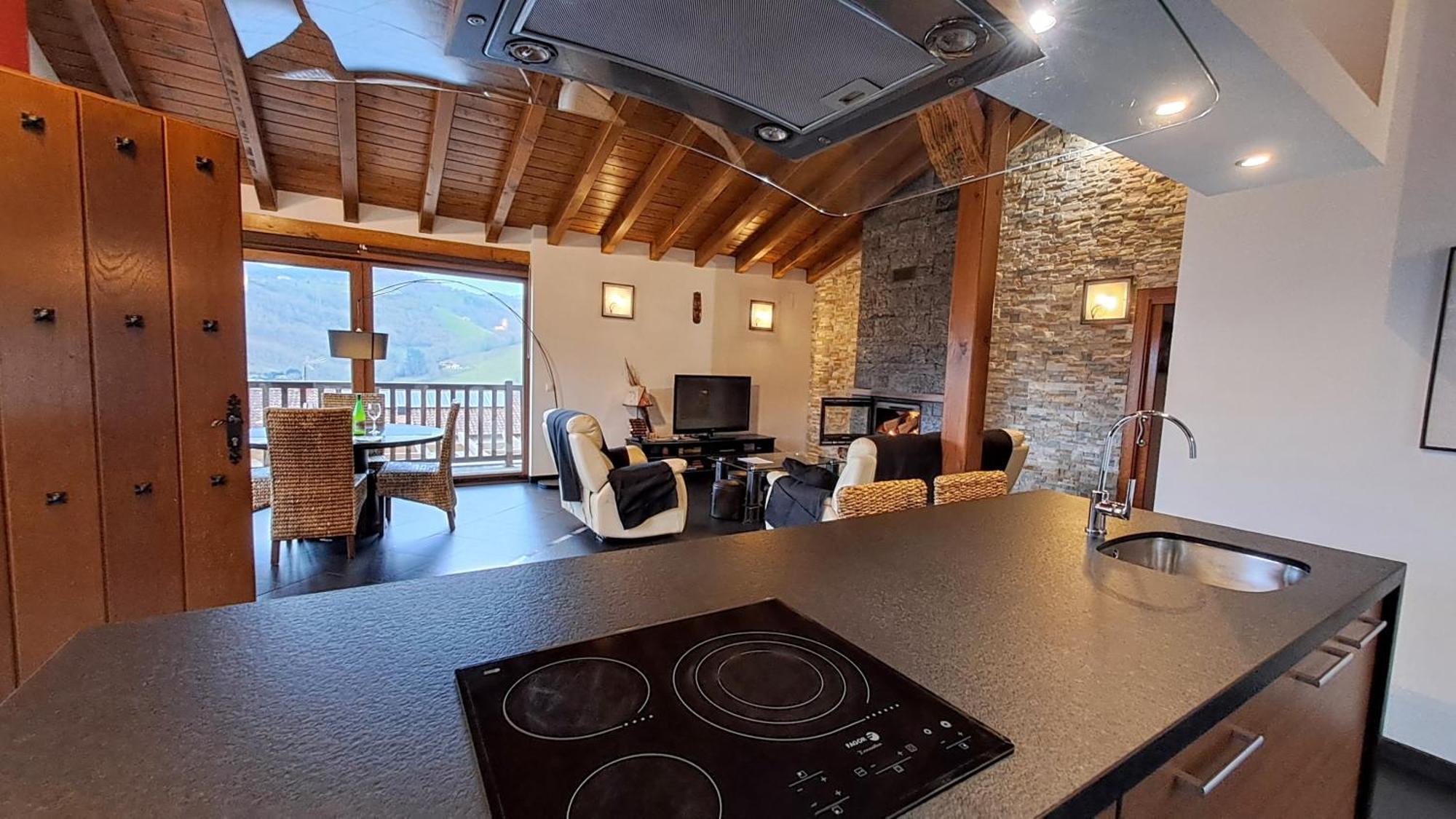 Casa Angiz Etxea Apartment